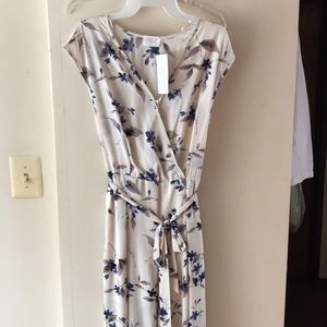 Jump suit never used size medium